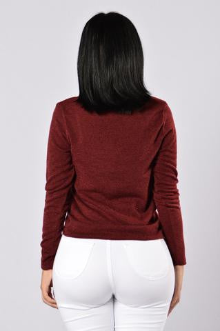 LOVE SPELL V-CUT SWEATER
